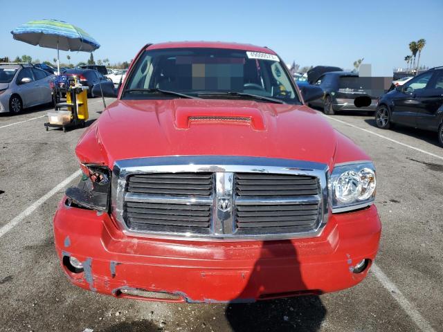 1D7HE48N46S644938 - 2006 DODGE DAKOTA QUAD SLT RED photo 5