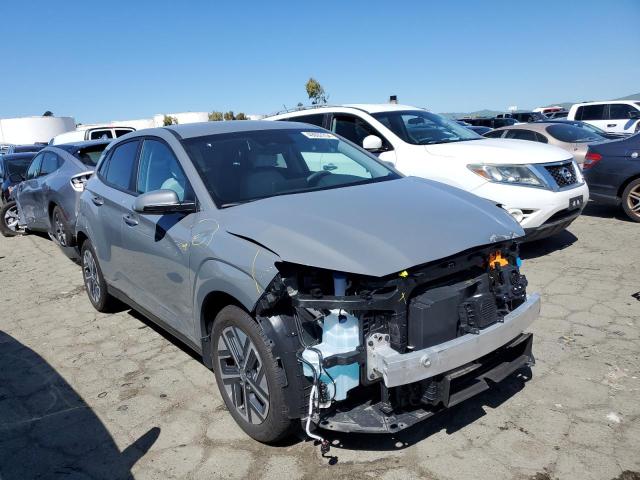 KM8K23AG1PU169930 - 2023 HYUNDAI KONA SE GRAY photo 4