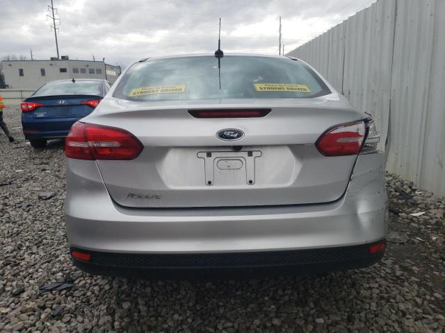 1FADP3E24HL253525 - 2017 FORD FOCUS S SILVER photo 6