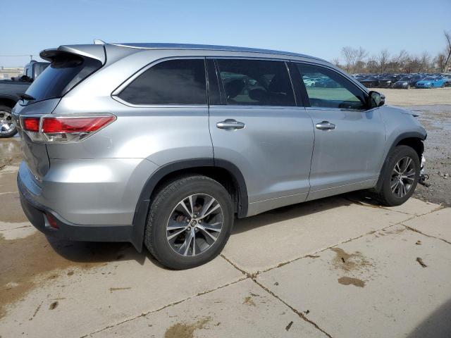 5TDJKRFH1GS275688 - 2016 TOYOTA HIGHLANDER XLE SILVER photo 3