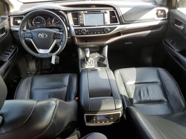 5TDJKRFH1GS275688 - 2016 TOYOTA HIGHLANDER XLE SILVER photo 8