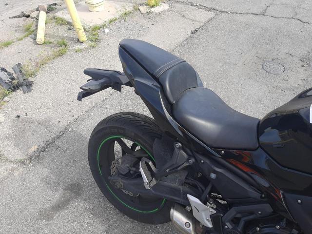 JKAEXEJ13KDA03599 - 2019 KAWASAKI EX650 J შავი ფოტო 6