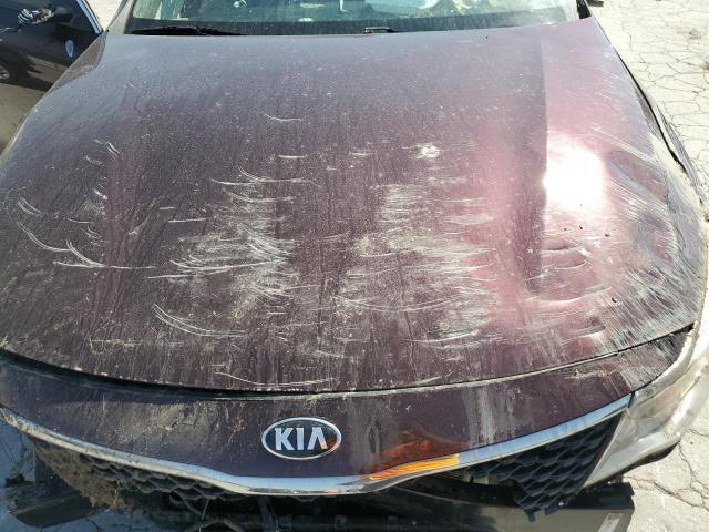 5XXGT4L32JG268079 - 2018 KIA OPTIMA LX MAROON photo 11