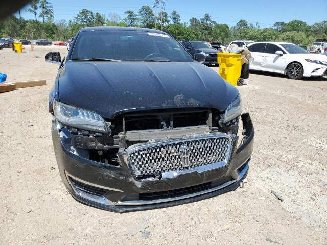 3LN6L5E95HR603779 - 2017 LINCOLN MKZ RESERVE შავი ფოტო 5