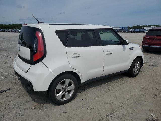 KNDJN2A2XJ7520300 - 2018 KIA SOUL WHITE photo 3