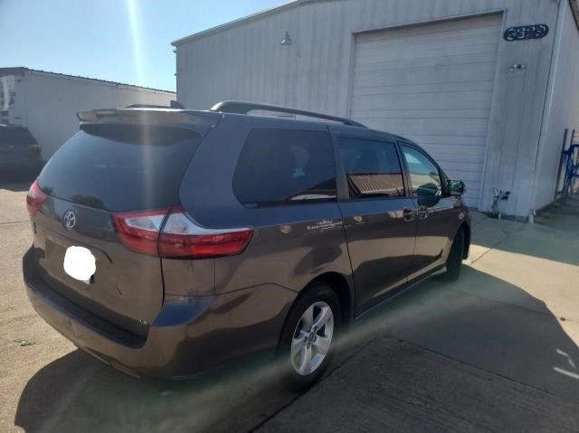 5TDKZ3DC6JS926115 - 2018 TOYOTA SIENNA LE GRAY photo 4