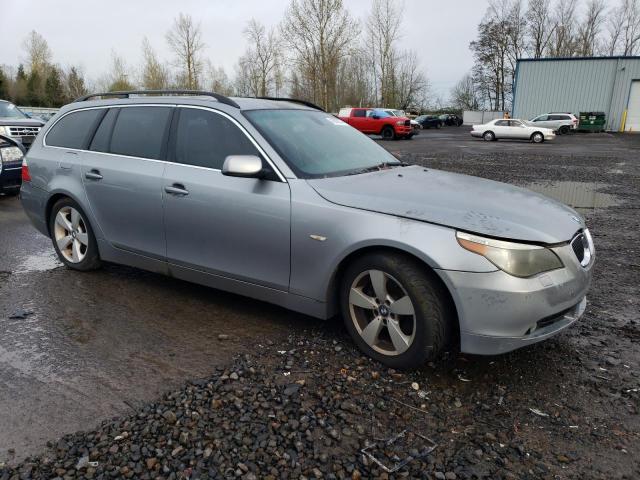 WBANN73577CN04963 - 2007 BMW 530 XIT SILVER photo 4