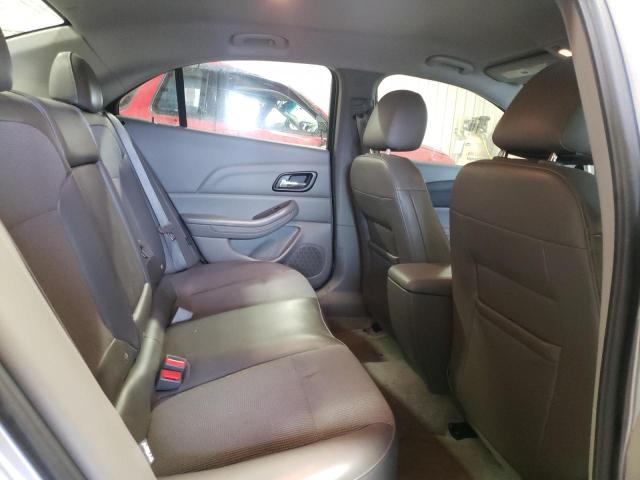 1G11C5SL1FF317302 - 2015 CHEVROLET MALIBU 1LT Күміс фото 10