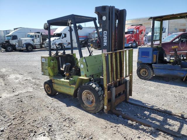 GP138MB00546226FA - 2000 CLARK FORKLIFT FORKLIFT Зелений фото 1