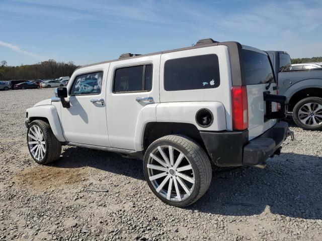 5GTDN13E878121170 - 2007 HUMMER H3 WHITE photo 2