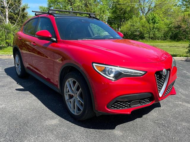 ZASFAKNN7J7C02020 - 2018 ALFA ROMEO STELVIO TI SPORT RED photo 1