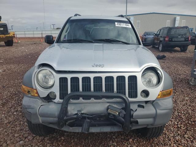 1J4GL48K35W663953 - 2005 JEEP LIBERTY SPORT SILVER photo 5