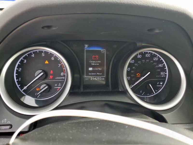 4T1C11AK1MU609575 - 2021 TOYOTA CAMRY LE GRAY photo 9