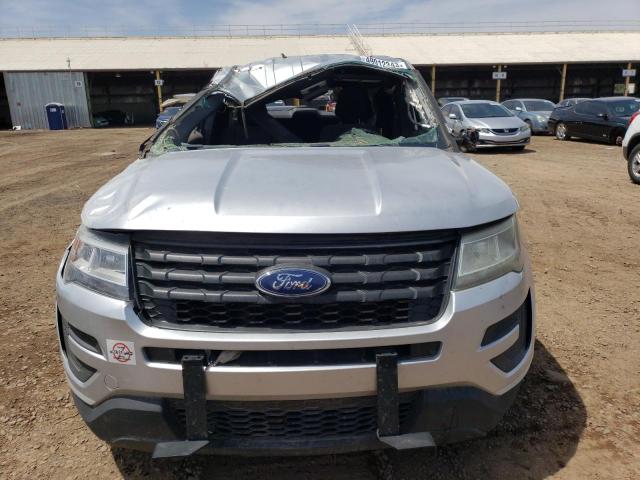 1FM5K8AR8HGB55762 - 2017 FORD EXPLORER POLICE INTERCEPTOR SILVER photo 5