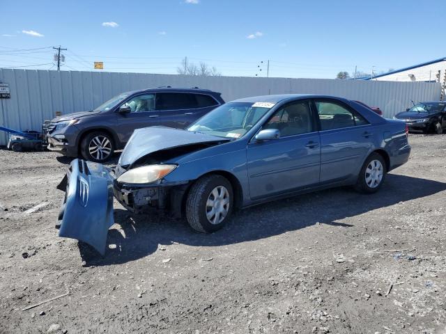 4T1BE32K13U679604 - 2003 TOYOTA CAMRY LE BLUE photo 1