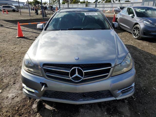 WDDGJ4HB2CF808320 - 2012 MERCEDES-BENZ C 250 GRAY photo 5