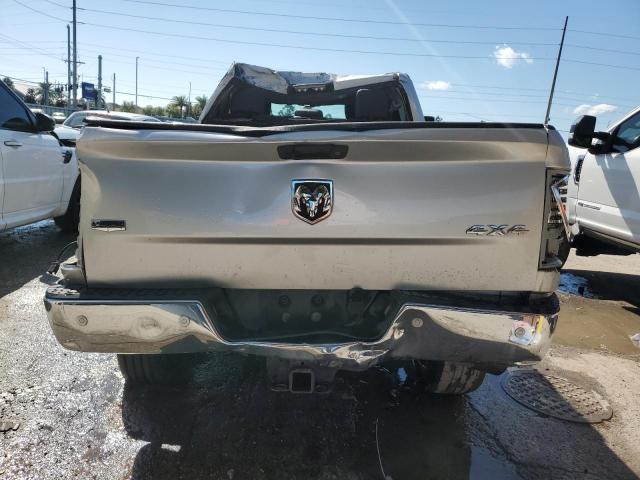 3C6UR5FL1JG391489 - 2018 RAM 2500 LARAMIE SILVER photo 6