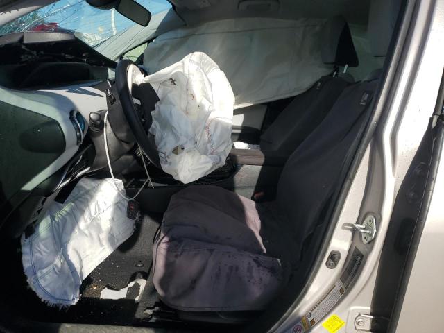 JTDKARFP8K3114165 - 2019 TOYOTA PRIUS PRIM 银色 照片 7