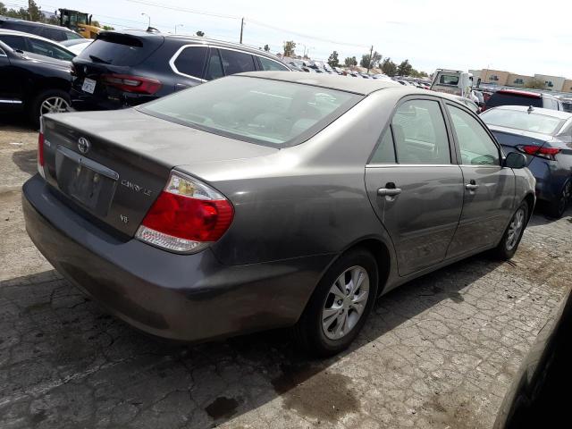 4T1BF32K35U607125 - 2005 TOYOTA CAMRY LE GRAY photo 3