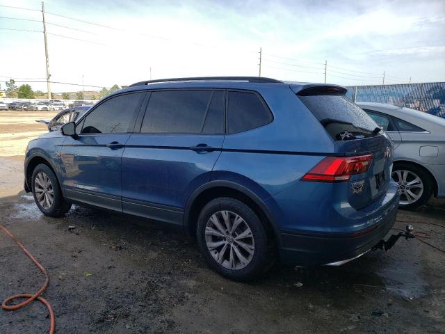 3VV1B7AX8JM035467 - 2018 VOLKSWAGEN TIGUAN S BLUE photo 2