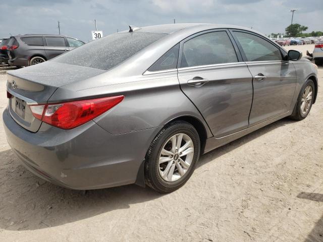 5NPEB4AC0DH772023 - 2013 HYUNDAI SONATA GLS GRAY photo 3