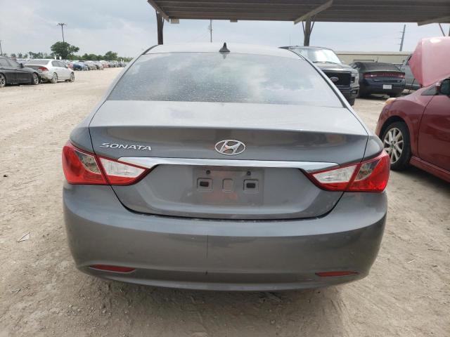 5NPEB4AC0DH772023 - 2013 HYUNDAI SONATA GLS GRAY photo 6