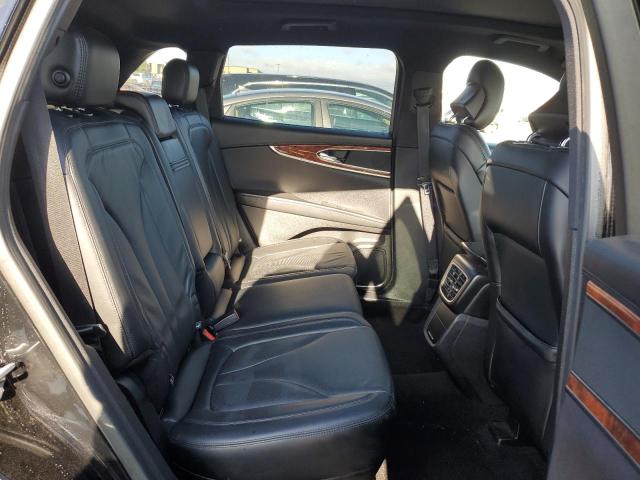2LMPJ6LR0JBL13235 - 2018 LINCOLN MKX RESERVE أسود صورة 10