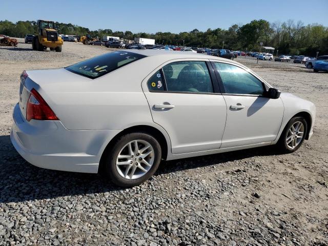 3FAHP0GA8CR388330 - 2012 FORD FUSION S WHITE photo 3