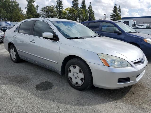 1HGCM56466A069224 - 2006 HONDA ACCORD LX SILVER photo 4