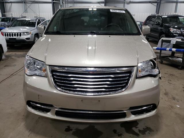 2C4RC1BG7FR520113 - 2015 CHRYSLER TOWN & COU TOURING ოქროსფერი ფოტო 5