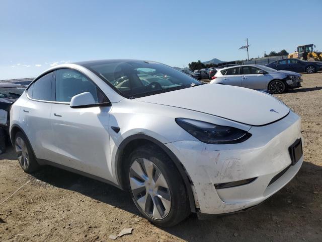 7SAYGDEE3PF622827 - 2023 TESLA MODEL Y WHITE photo 4