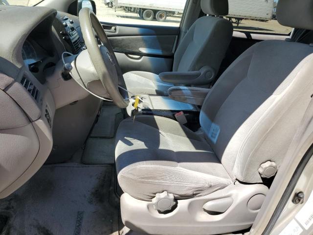 5TDZA23C44S181855 - 2004 TOYOTA SIENNA CE SILVER photo 7