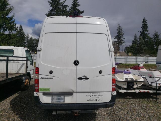 WD3PF4CCXC5615196 - 2012 MERCEDES-BENZ SPRINTER 3500 WHITE photo 6