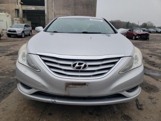 5NPEB4AC6BH244449 - 2011 HYUNDAI SONATA GLS SILVER photo 5