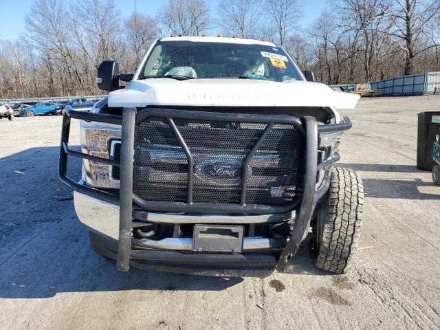 1FT7X2B68KEC75841 - 2019 FORD F250 SUPER DUTY WHITE photo 5