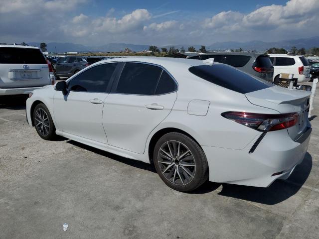 4T1T11AK8PU141235 - 2023 TOYOTA CAMRY SE NIGHT SHADE WHITE photo 2