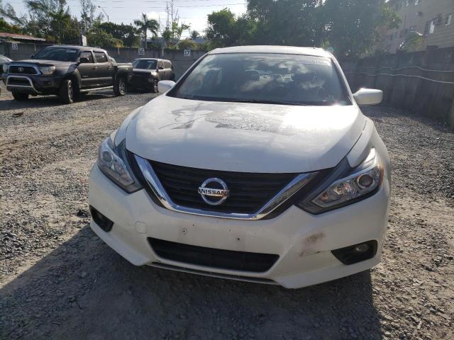 1N4AL3AP2GC290698 - 2016 NISSAN ALTIMA 2.5 WHITE photo 5