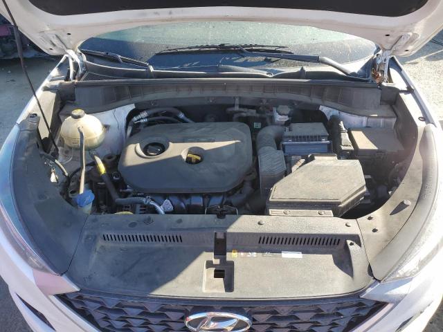 KM8J23A4XKU892718 - 2019 HYUNDAI TUCSON SE WHITE photo 12