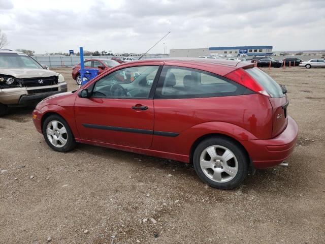 3FAFP31Z74R100502 - 2004 FORD FOCUS ZX3 RED photo 2