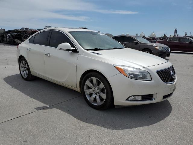 2G4GS5EV2D9140889 - 2013 BUICK REGAL PREMIUM WHITE photo 4