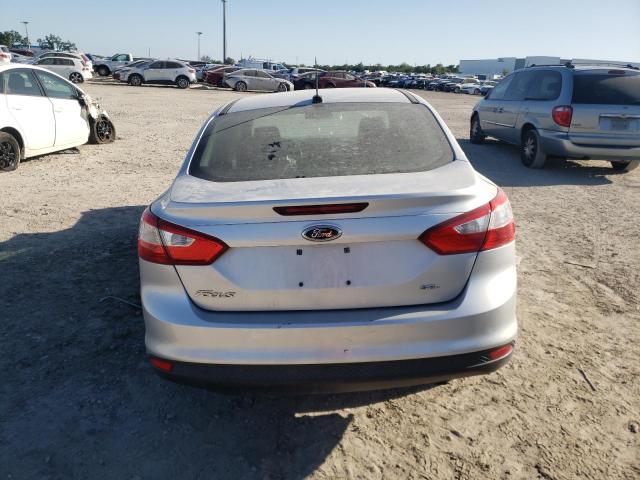 1FAHP3H22CL200358 - 2012 FORD FOCUS SEL SILVER photo 6