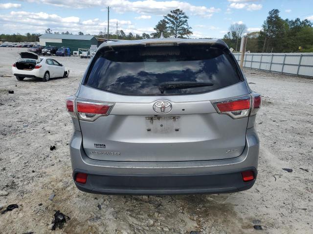 5TDKKRFH9ES027657 - 2014 TOYOTA HIGHLANDER XLE SILVER photo 6