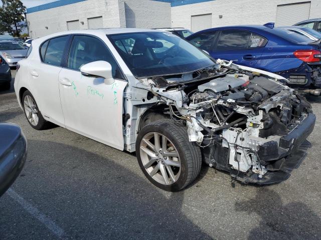 JTHKD5BH4F2222243 - 2015 LEXUS CT 200 WHITE photo 4