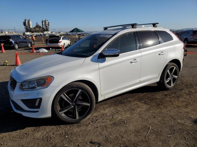 YV449MRS1G2869267 - 2016 VOLVO XC60 T6 R-DESIGN WHITE photo 1