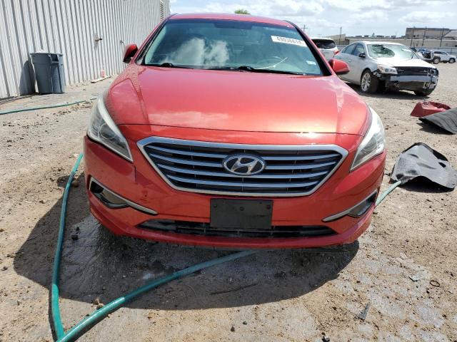 5NPE24AF5HH464863 - 2017 HYUNDAI SONATA SE RED photo 5