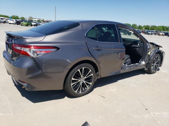 4T1B11HK7JU525001 - 2018 TOYOTA CAMRY L GRAY photo 3