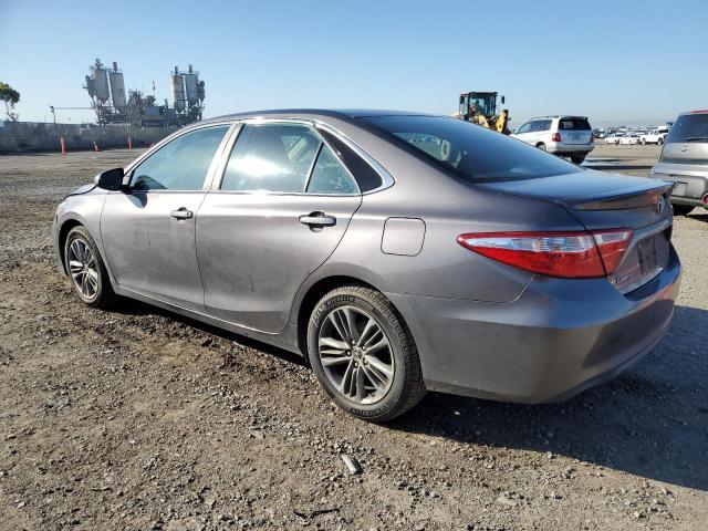 4T1BF1FK0FU481242 - 2015 TOYOTA CAMRY LE GRAY photo 2