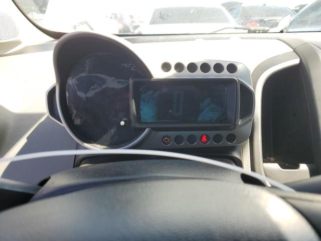 1G1JB5SH5C4167233 - 2012 CHEVROLET SONIC LS თეთრი ფოტო 9