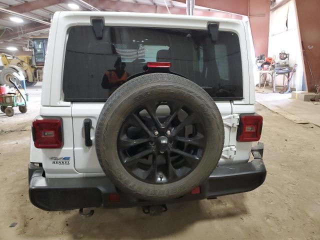 1C4JJXP61MW868399 - 2021 JEEP WRANGLER U SAHARA 4XE WHITE photo 6