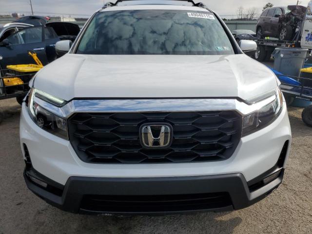 5FNYF8H50PB016520 - 2023 HONDA PASSPORT EXL WHITE photo 5